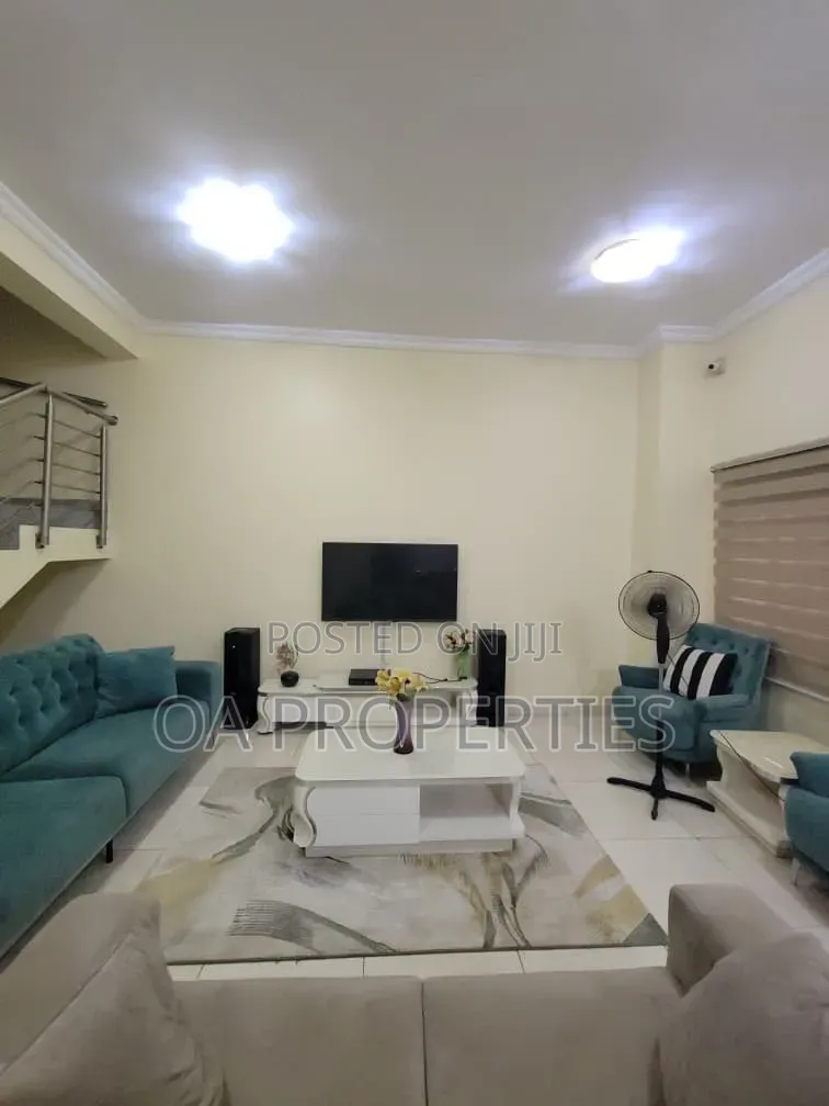 Furnished 4bdrm Duplex in Olive Court Agodi for rent