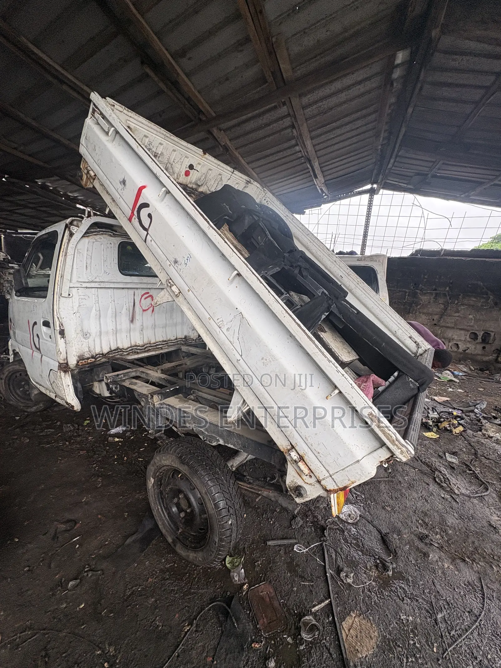 Suzuki Every Carry Mini Dump Truck 2008
