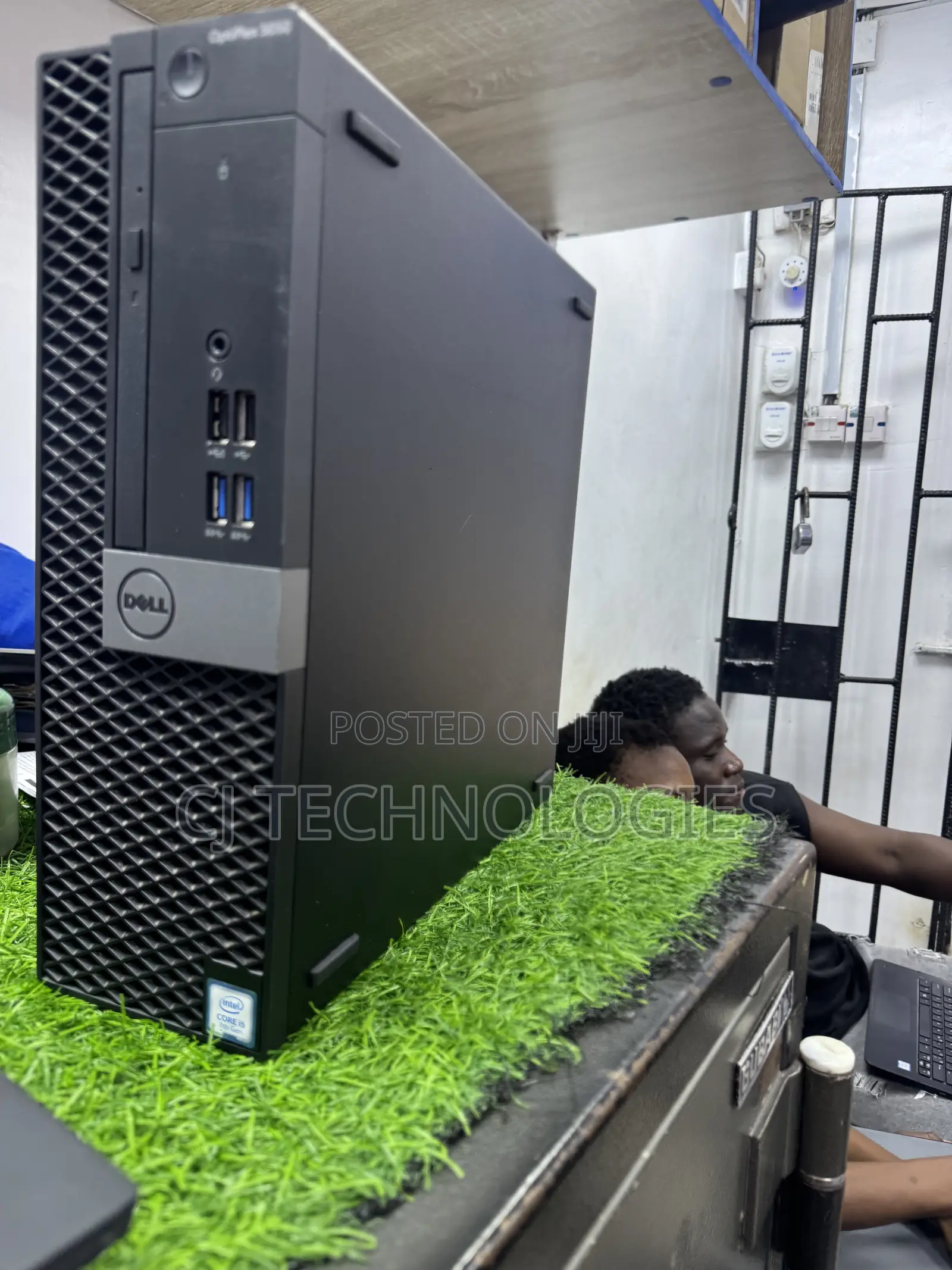 Desktop Computer Dell OptiPlex 5050 8GB Intel Core i5 SSD 256GB