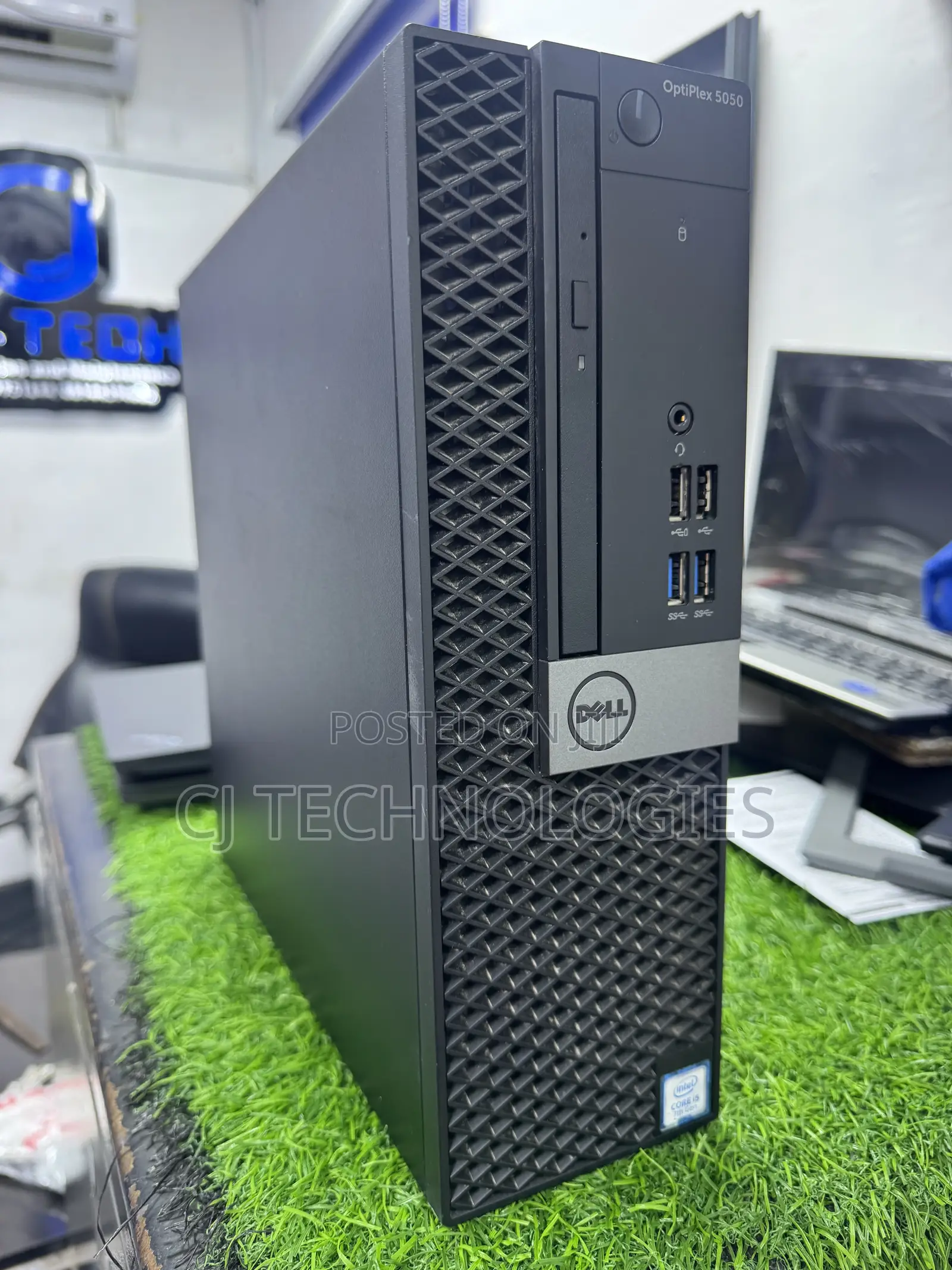 Desktop Computer Dell OptiPlex 5050 8GB Intel Core i5 SSD 256GB