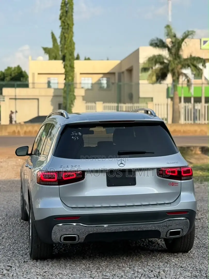 Mercedes-Benz GLB-Class 2020 Silver