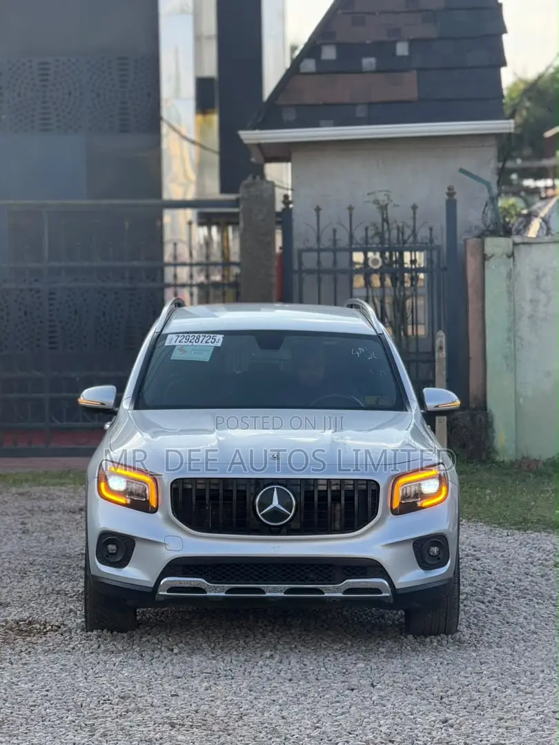 Mercedes-Benz GLB-Class 2020 Silver