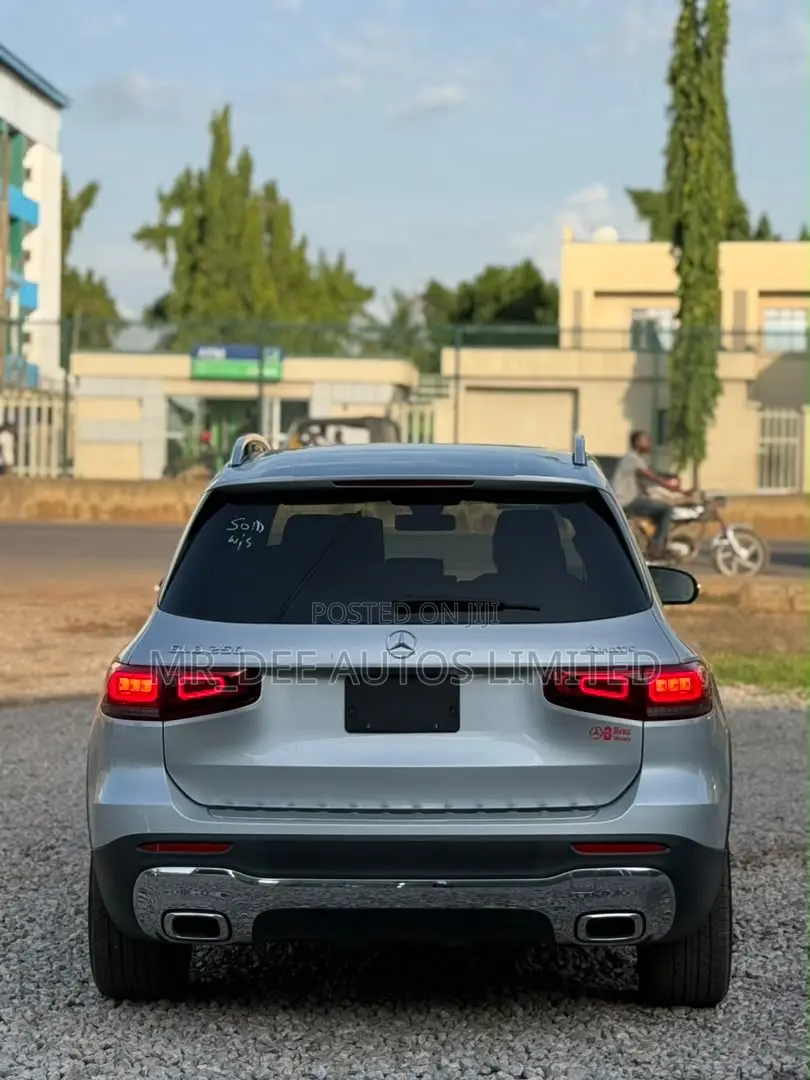Mercedes-Benz GLB-Class 2020 Silver