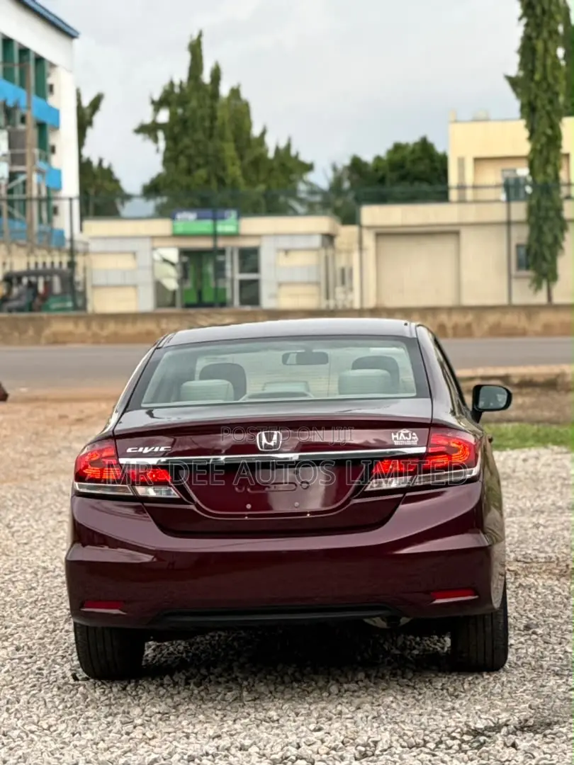 Honda Civic 2014 Maroon