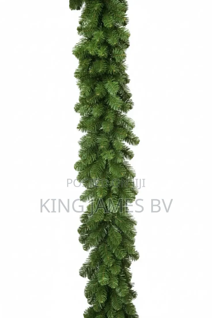 Christmas Garland – Beautiful Festive Decoration