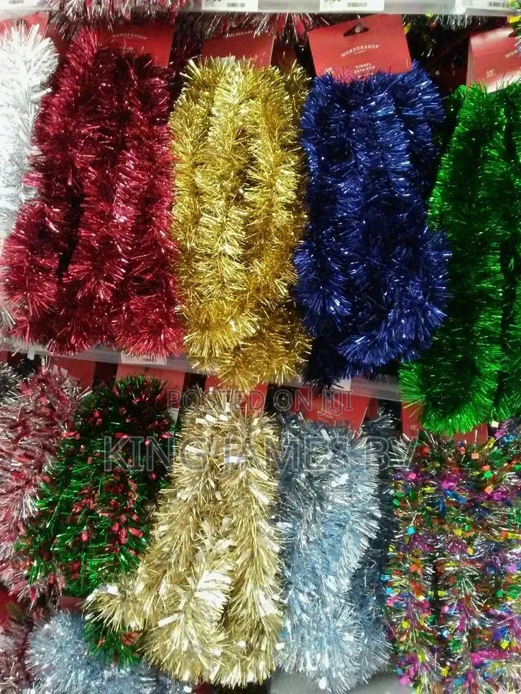 Tinsel Garland – Sparkling Christmas Decoration