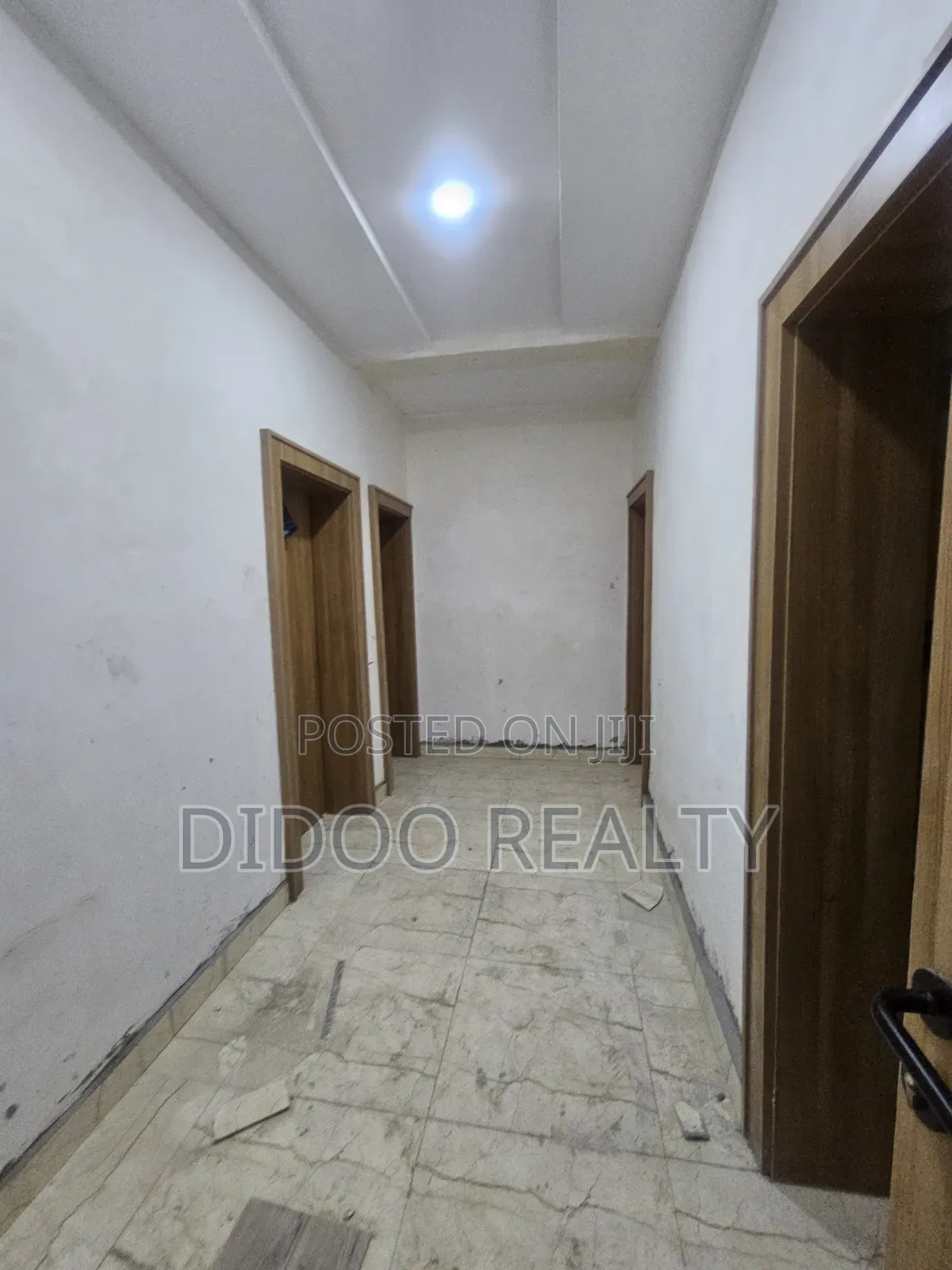 3bdrm Block of Flats in Utako for rent