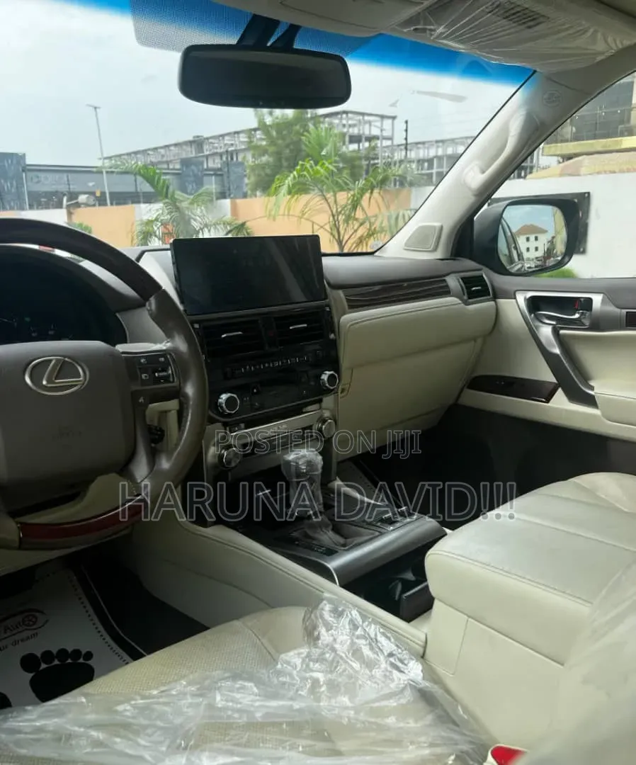 Lexus GX 2016 Gray