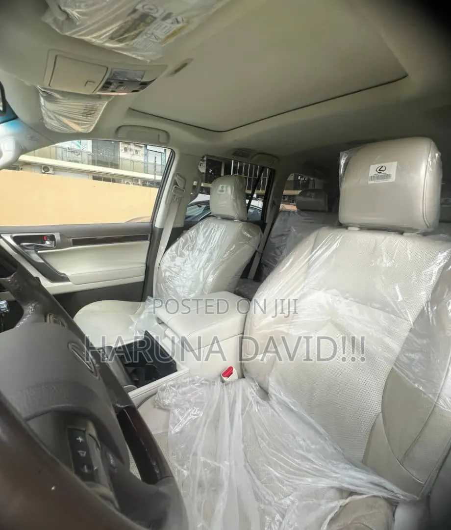 Lexus GX 2016 Gray
