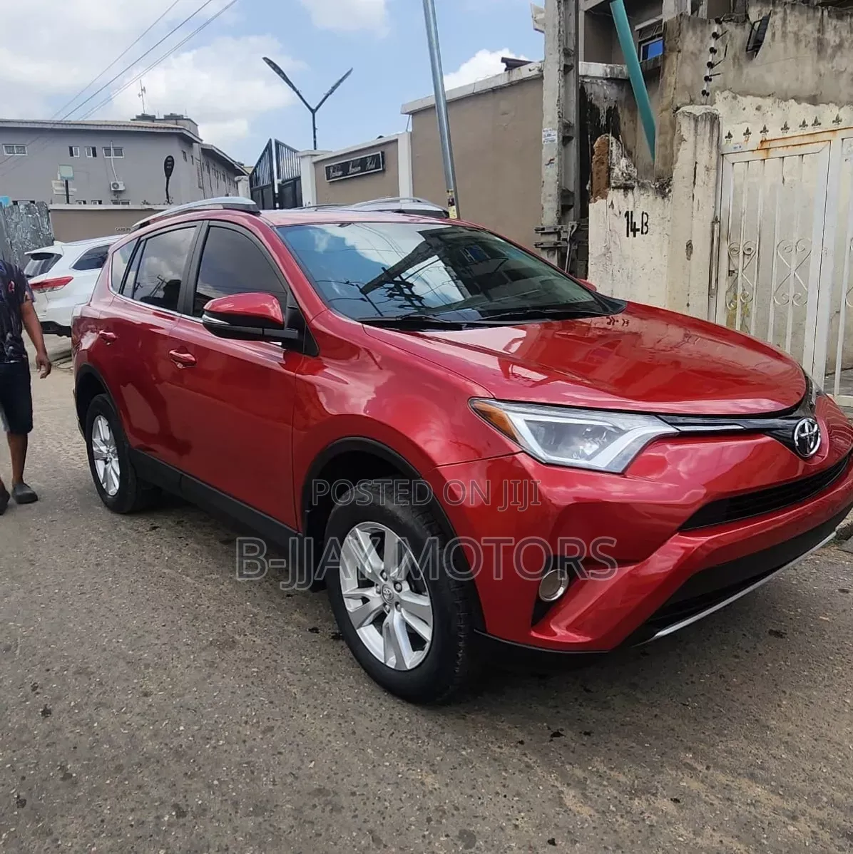 Toyota RAV4 XLE AWD (2.5L 4cyl 6A) 2016 Burgundy