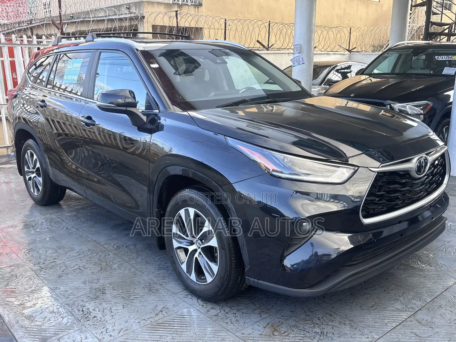 Toyota Highlander XLE AWD 2023 Black