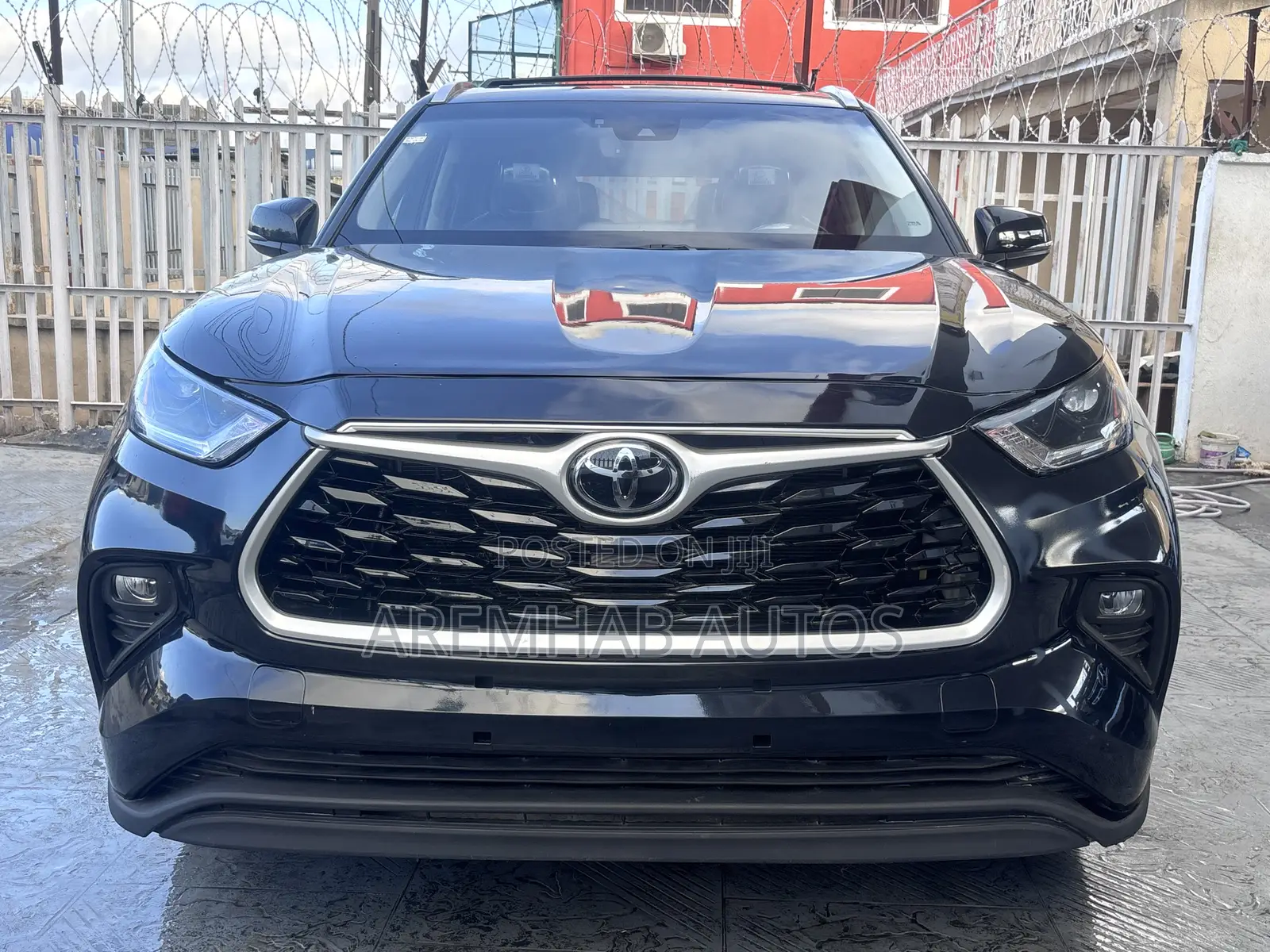 Toyota Highlander XLE AWD 2023 Black