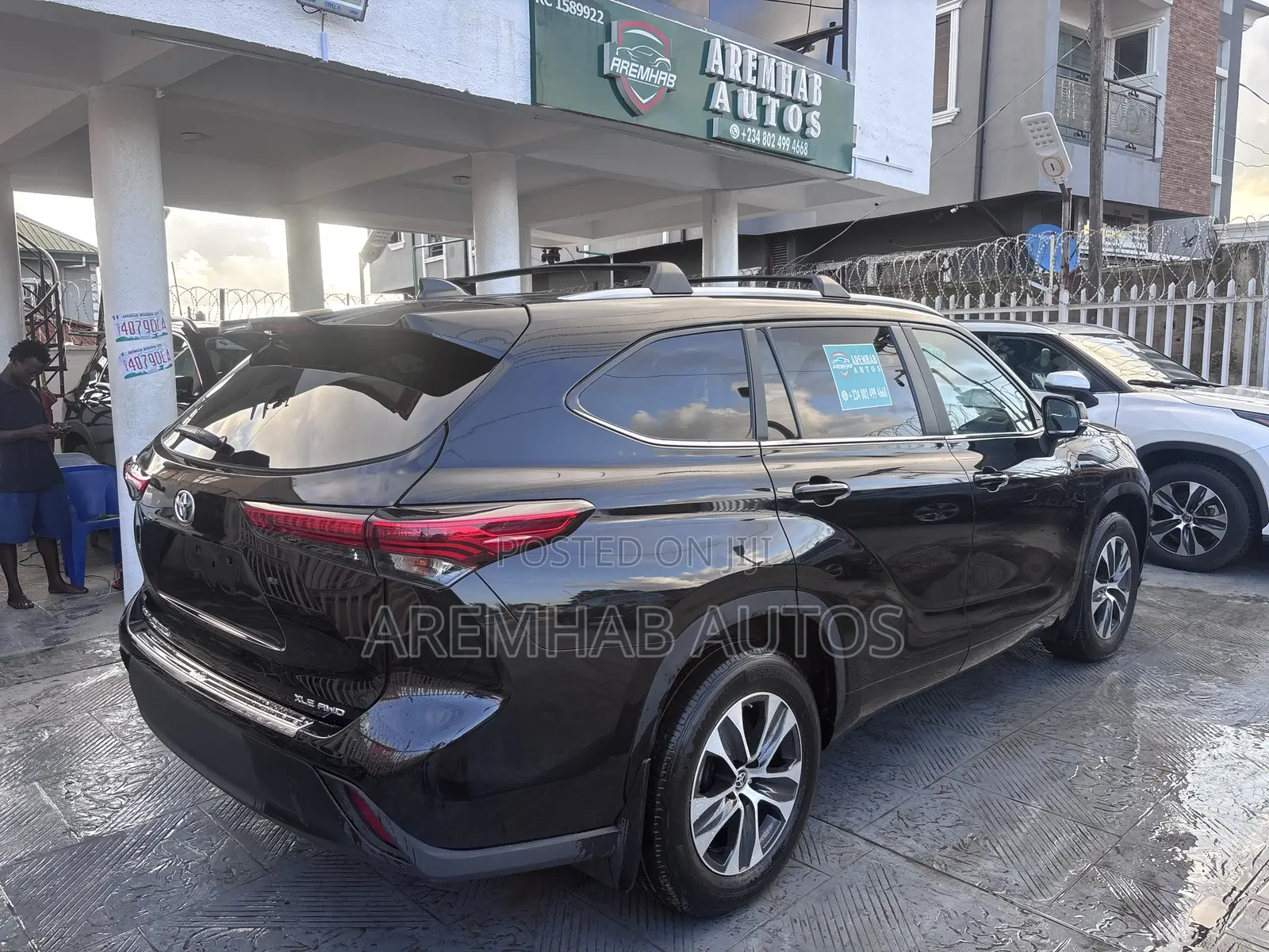 Toyota Highlander XLE AWD 2023 Black