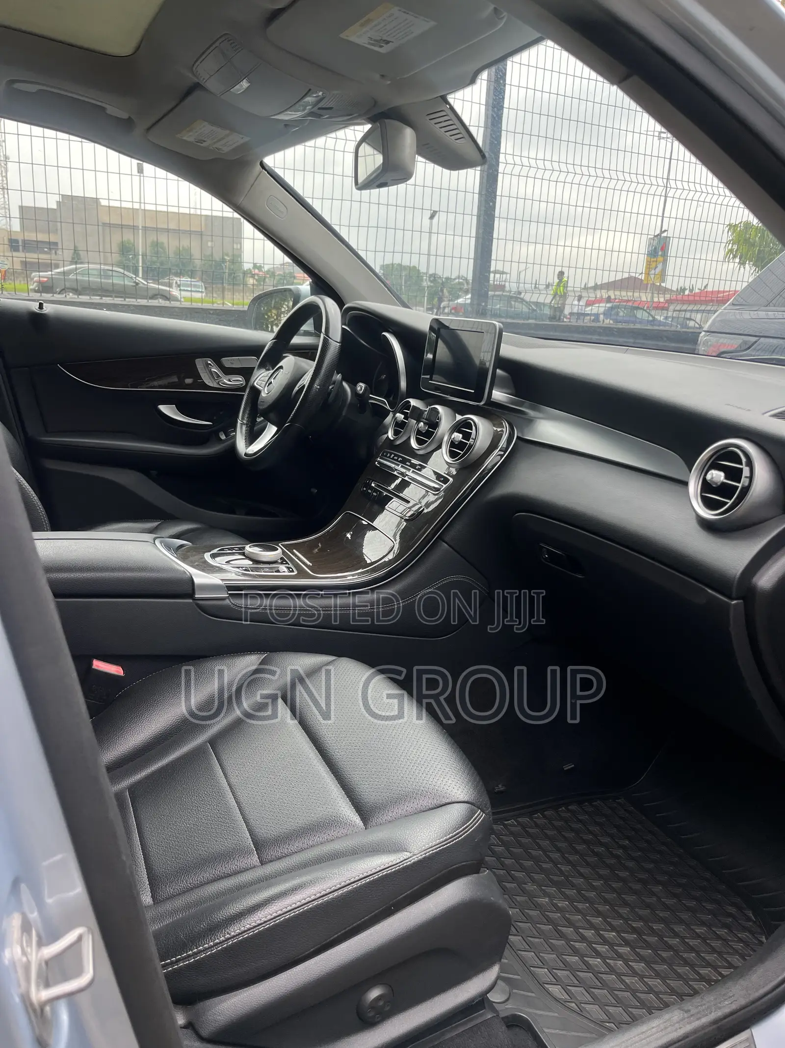 Mercedes-Benz GLC-Class 2017 Blue