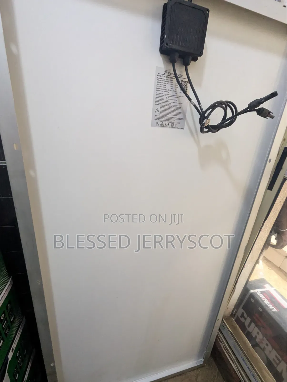 Canadian 250watts Mono-Crystalline Solar Panel (72cells) in Stock