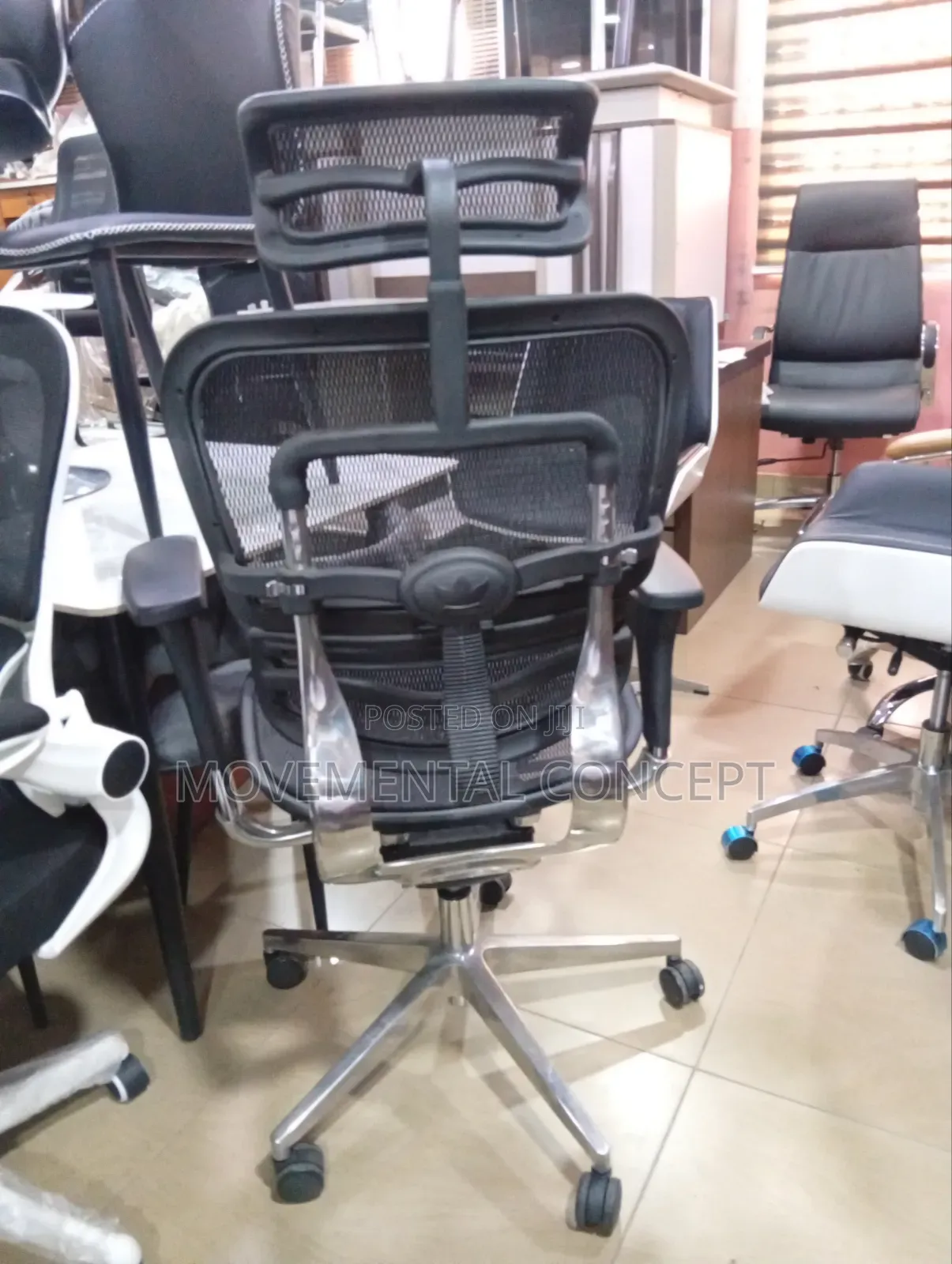 Executive Mesh Office Swivel Chairs With Headrest