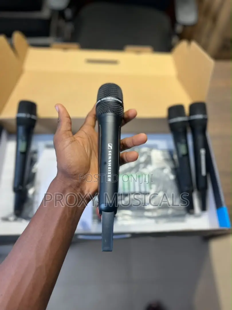 Sennheiser 4in1 Wireless Microphone System Skm9000