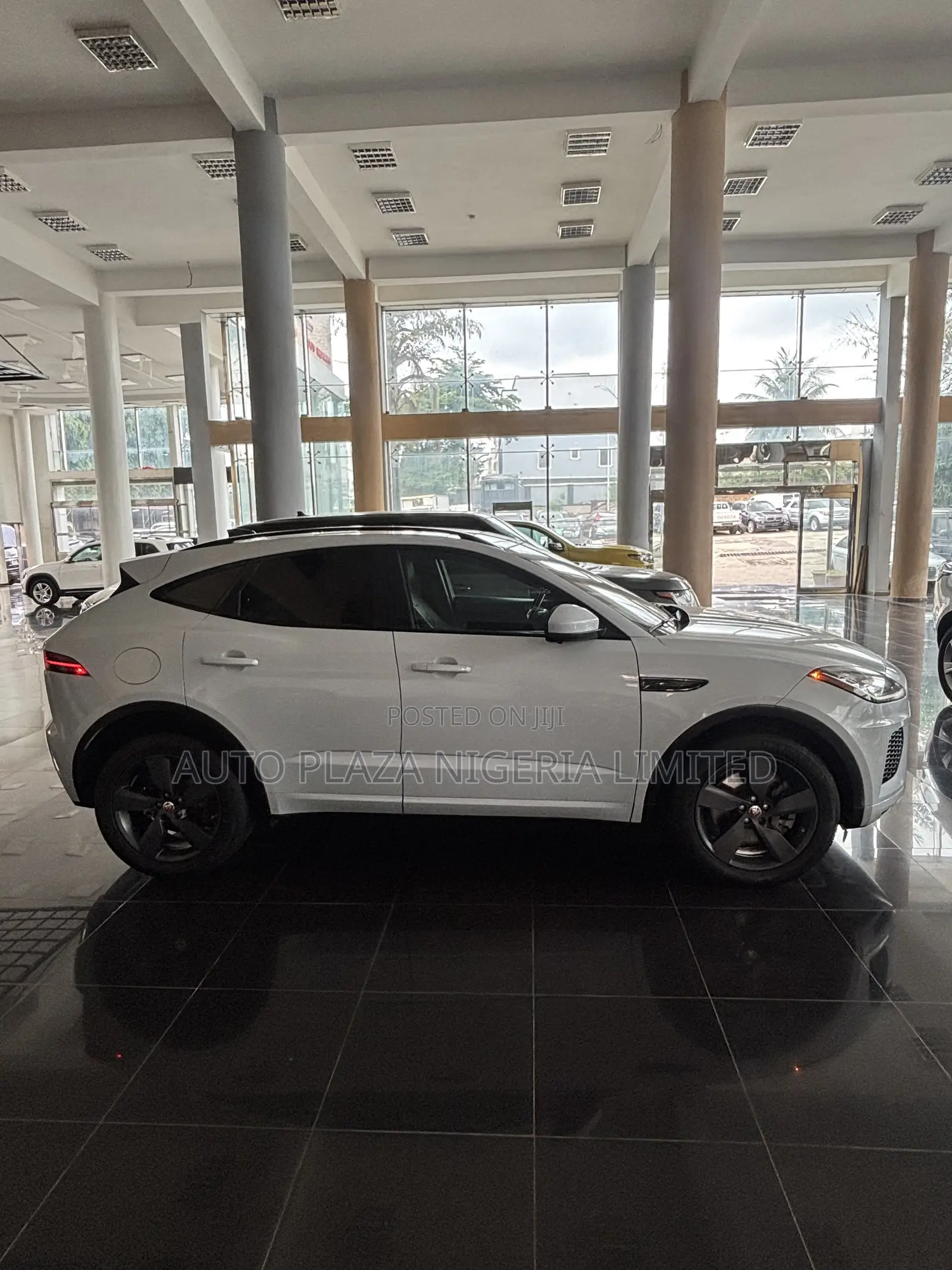 Jaguar E-Pace R-Dynamic S AWD 2020 White