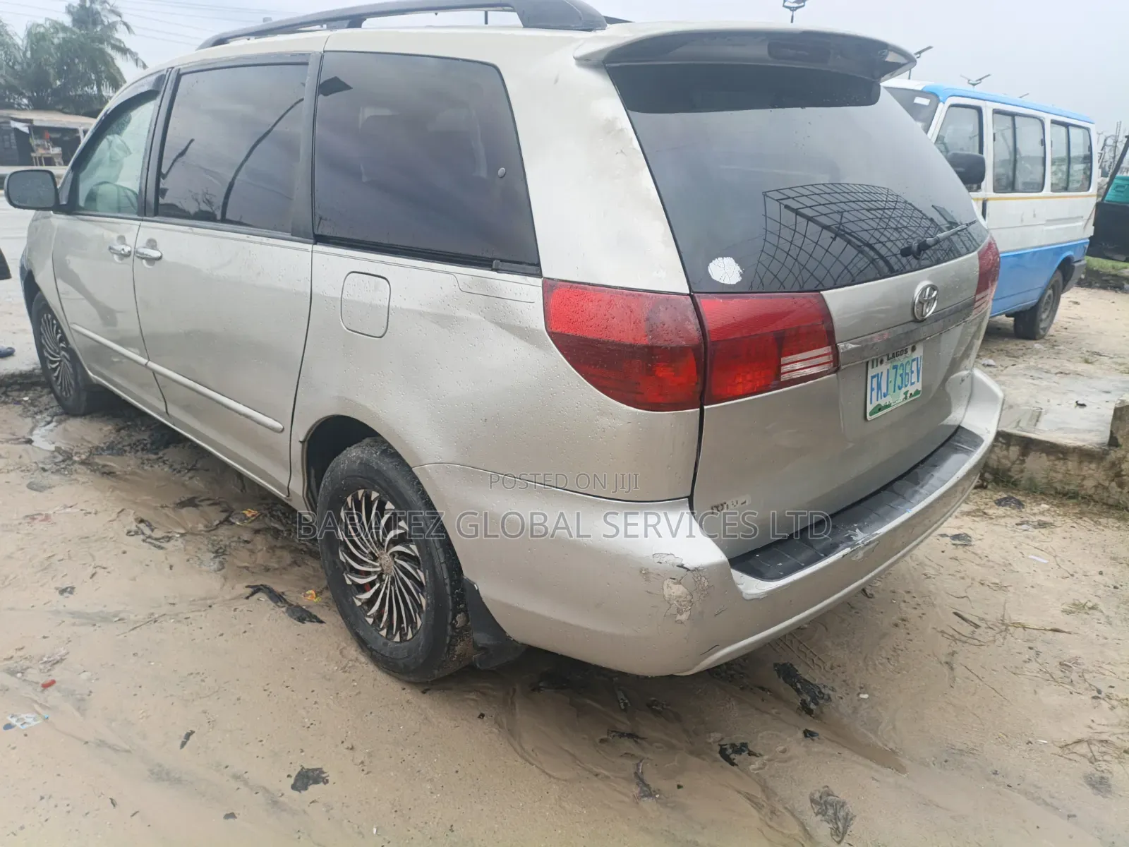 Toyota Sienna 2005 Gray