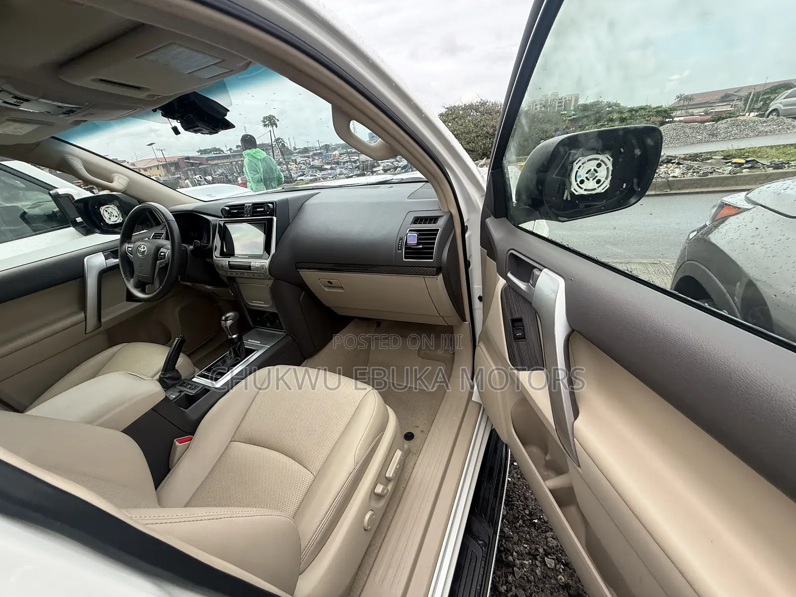 Toyota Land Cruiser 2023 White