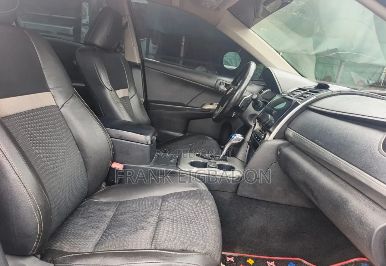 Toyota Camry 2012 Gray