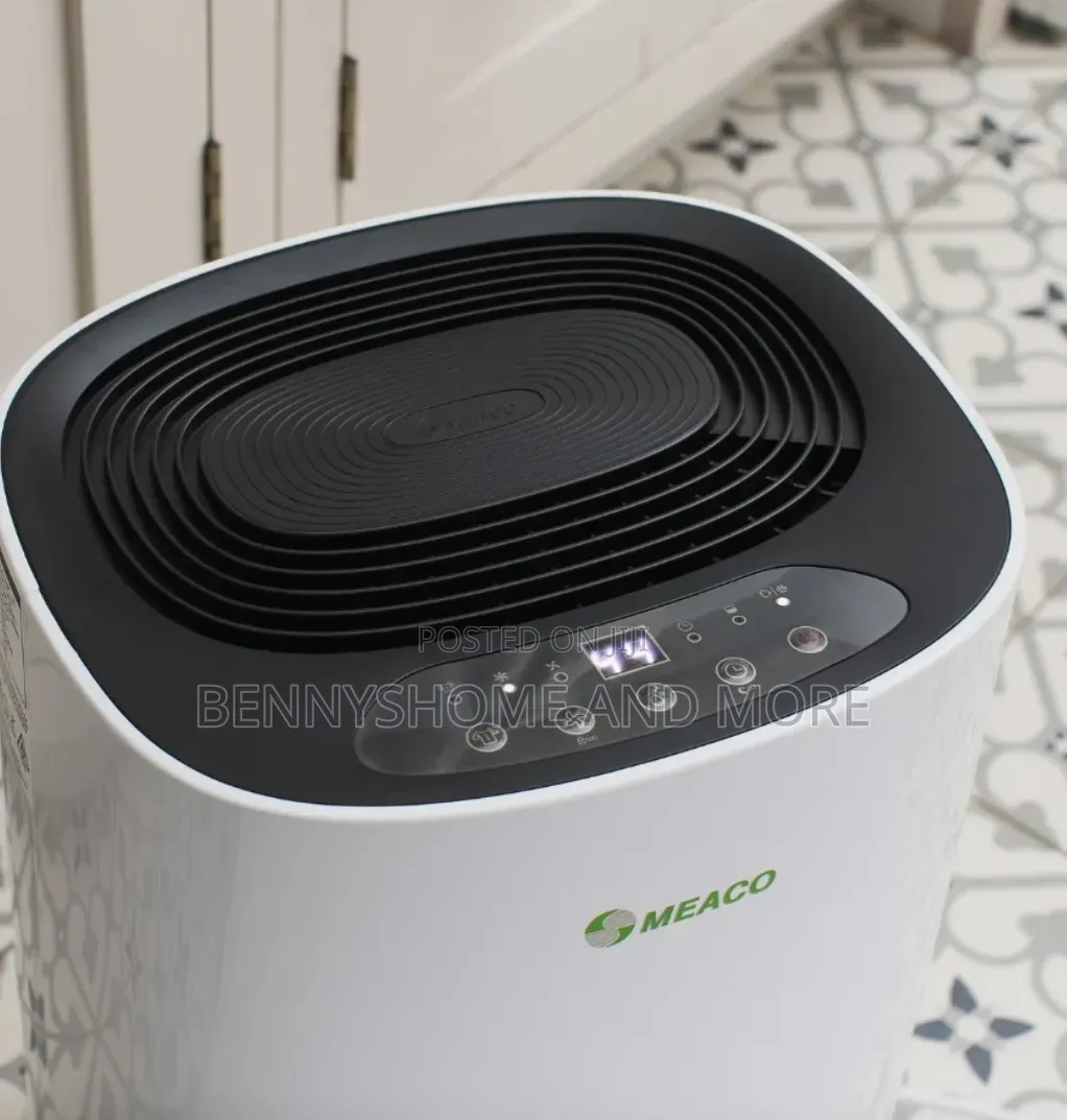 10l Maeco Dehumidifier Unbox