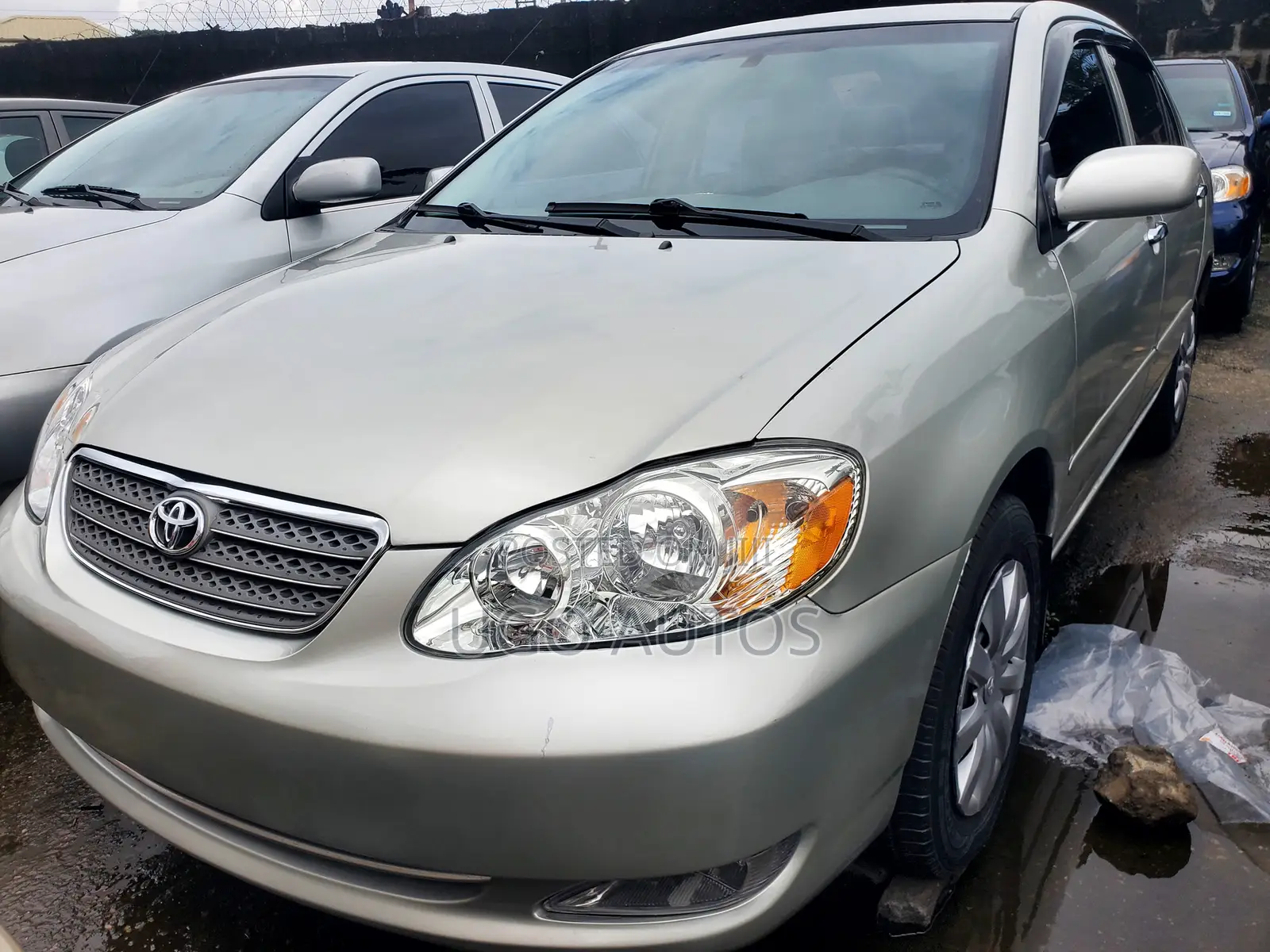Toyota Corolla LE 2004 Silver