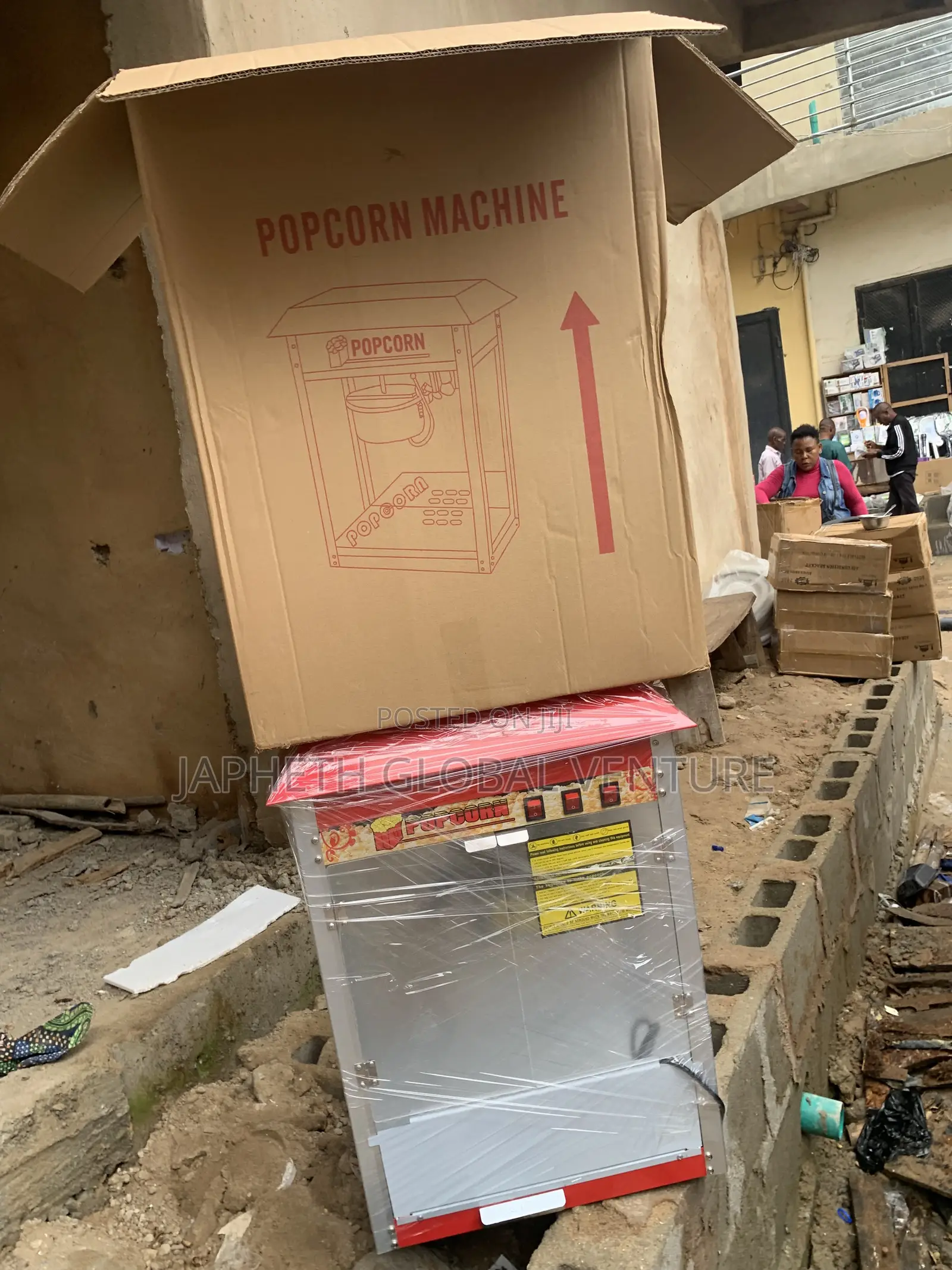 Heavy-Duty Popcorn Maker for Business Events