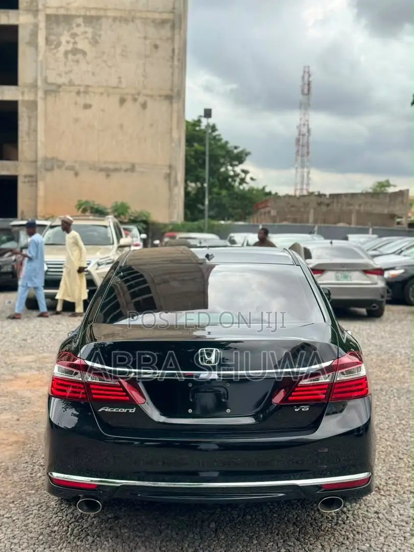 Honda Accord EX-L V6 4dr Sedan FWD (3.5L 6cyl 6A) 2017 Black