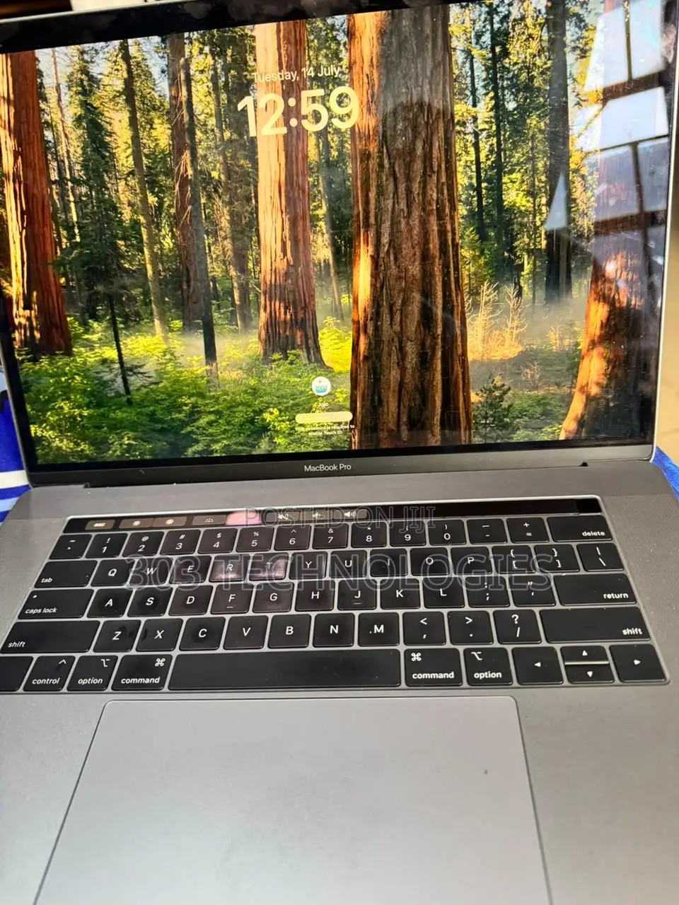 Laptop Apple MacBook Pro 2019 16GB Intel Core i9 SSD 512GB
