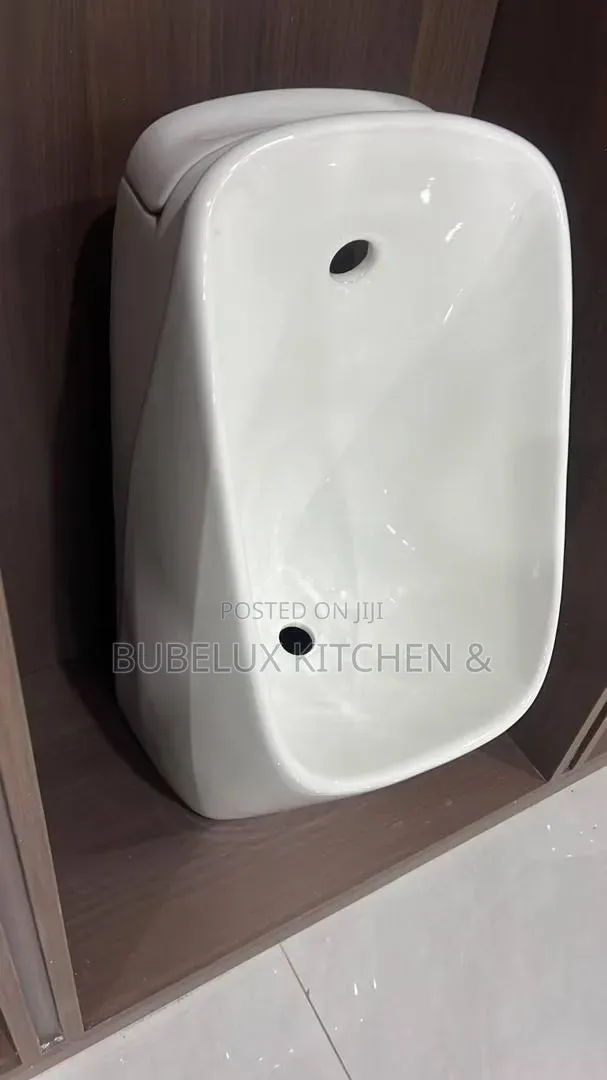 Brand New Modern Wall Mounted Ceramic Urinal - Glossy White