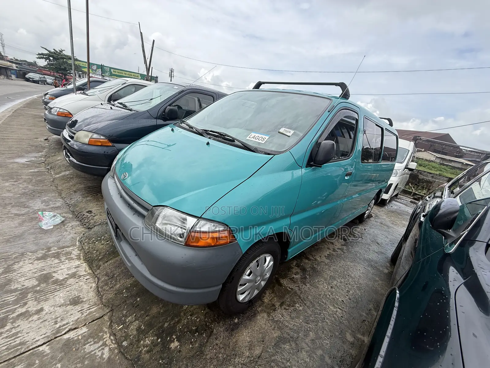 Toyota HiAce 2004 Green