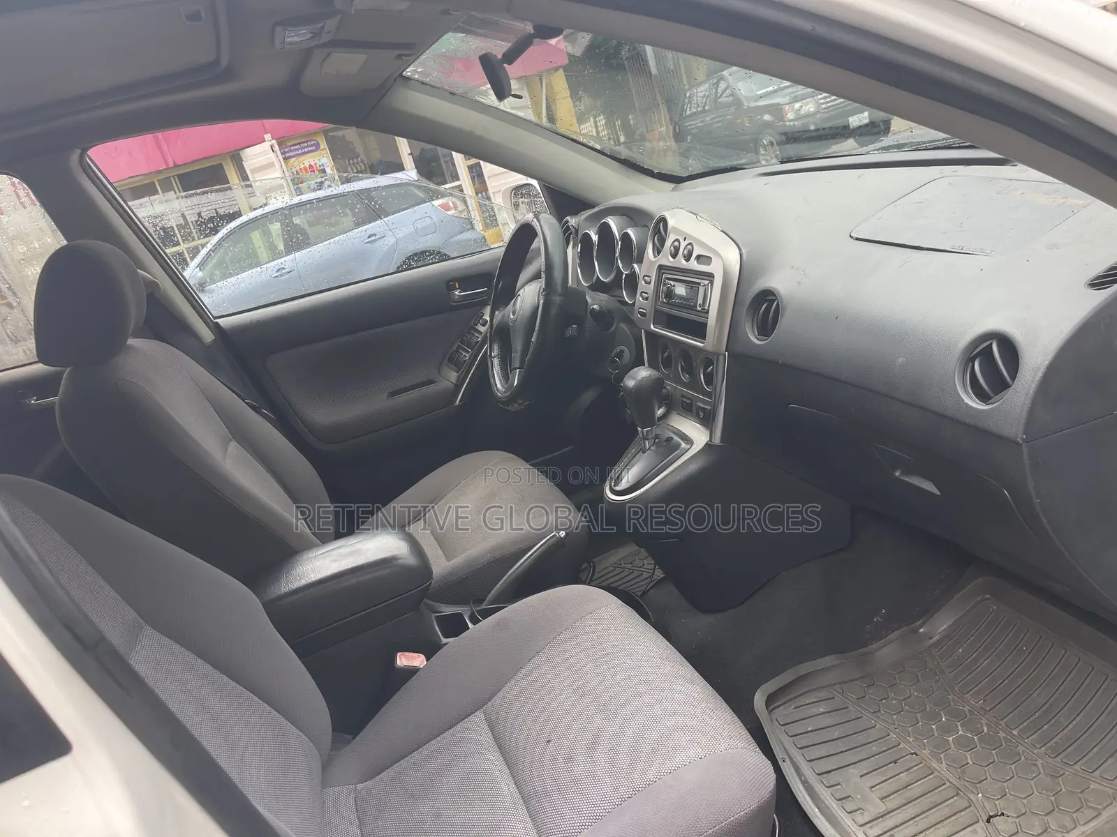Toyota Matrix 2004 White