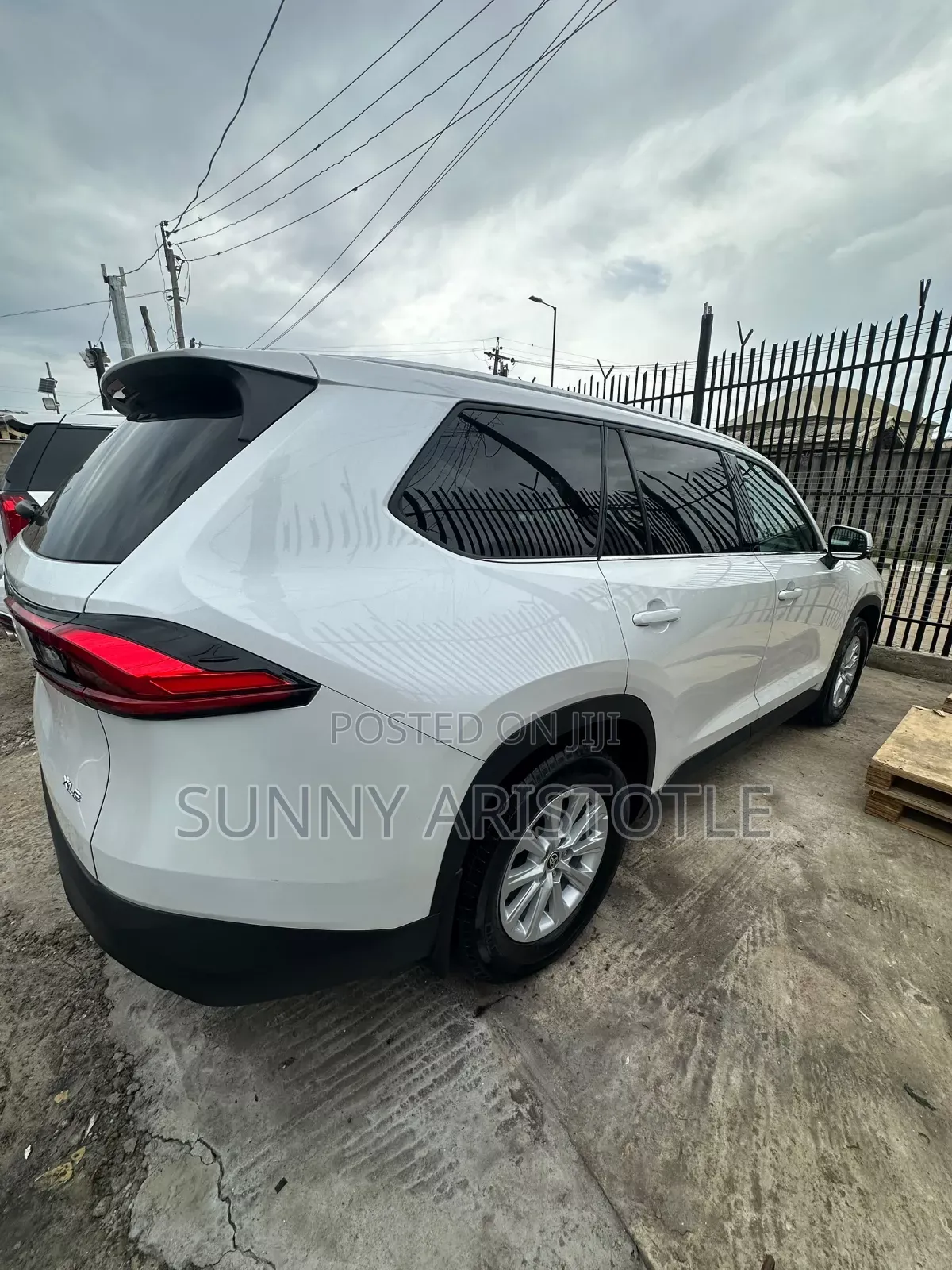 Toyota Grand Highlander XLE AWD 2024 White