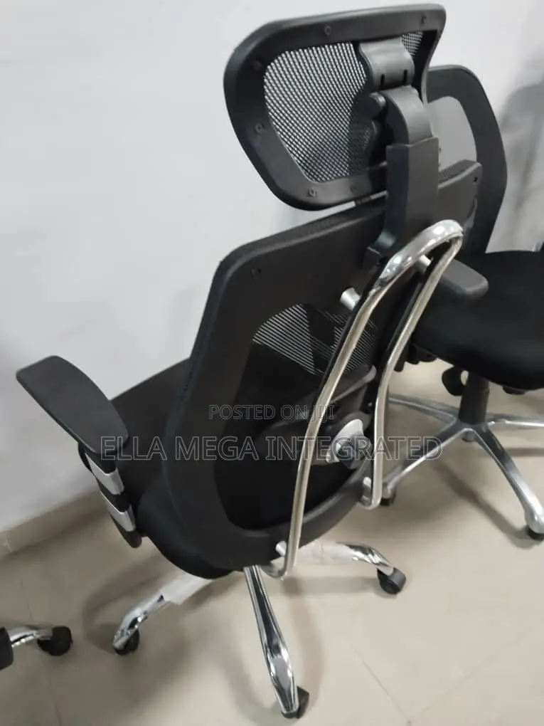 Office Swivel Chair With Durability