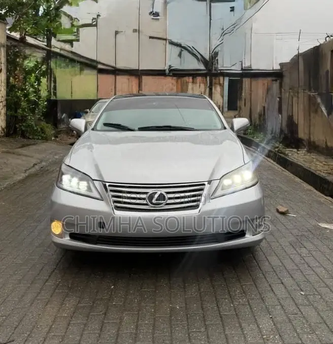 Lexus ES 350 2011 Silver