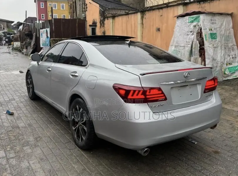 Lexus ES 350 2011 Silver