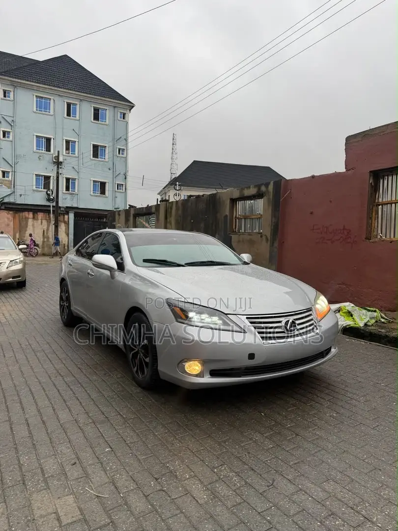 Lexus ES 350 2011 Silver