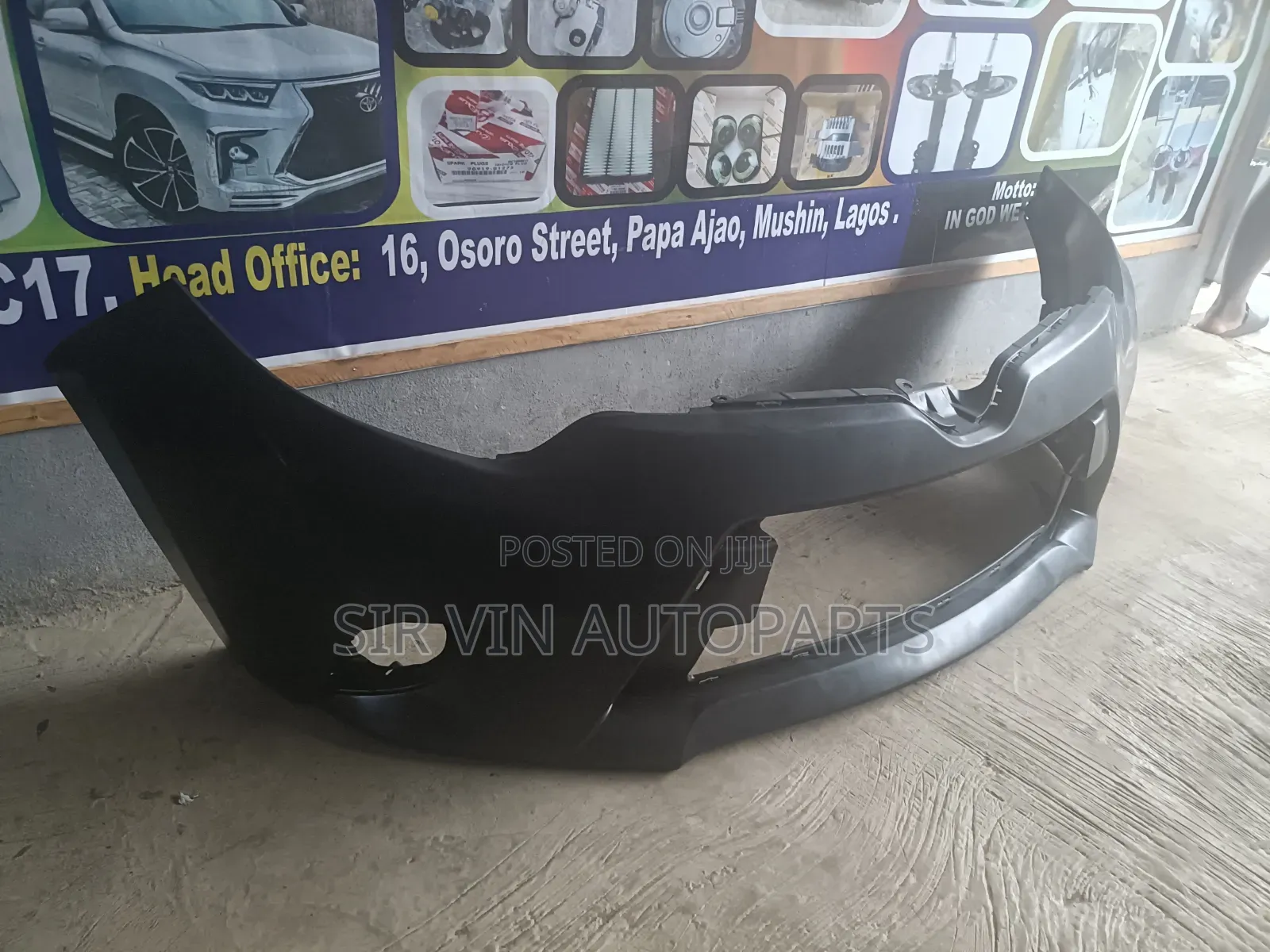 Front Bumper Toyota Corolla 2014 LE
