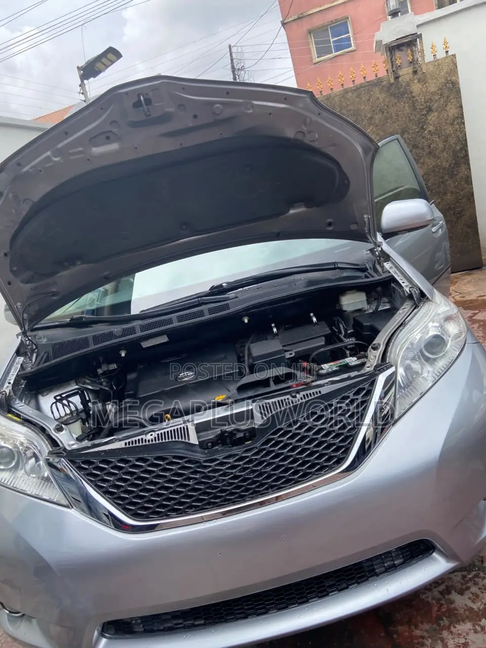 Toyota Sienna Limited 7 Passenger 2011 Blue