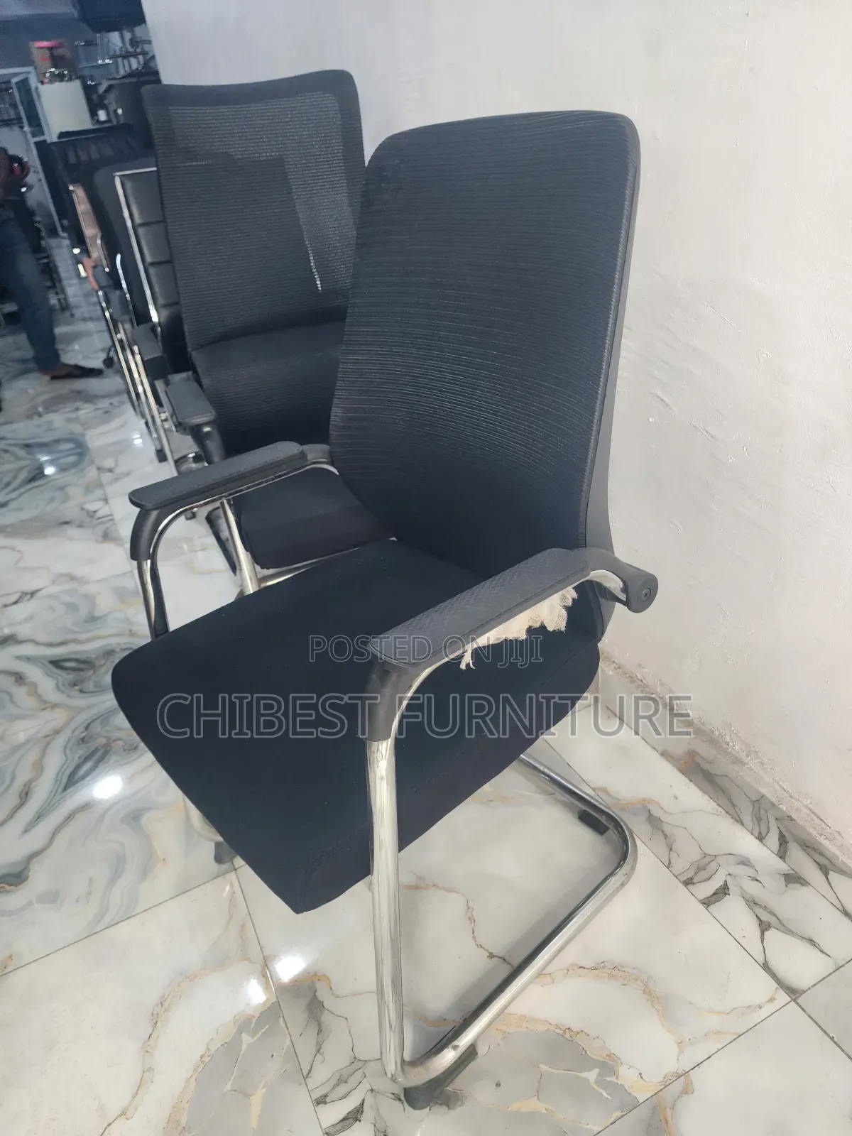 High Quality Imported Fabric Visitor's Chair.