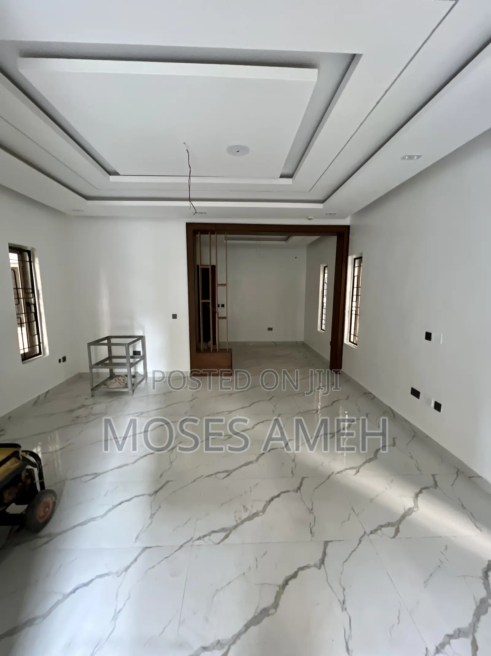 4bdrm Townhouse / Terrace in Mabushi for rent