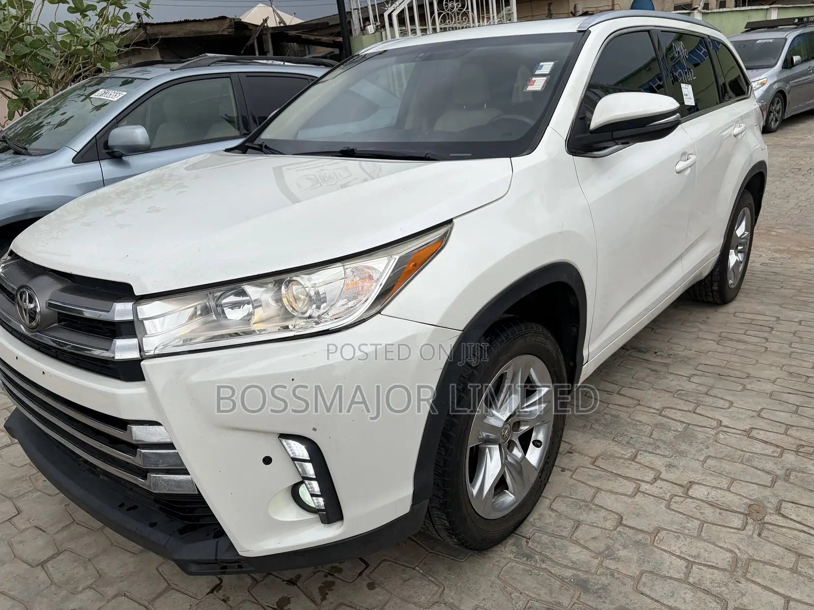 Toyota Highlander Limited 4dr SUV (3.5L 6cyl 6A) 2015 White