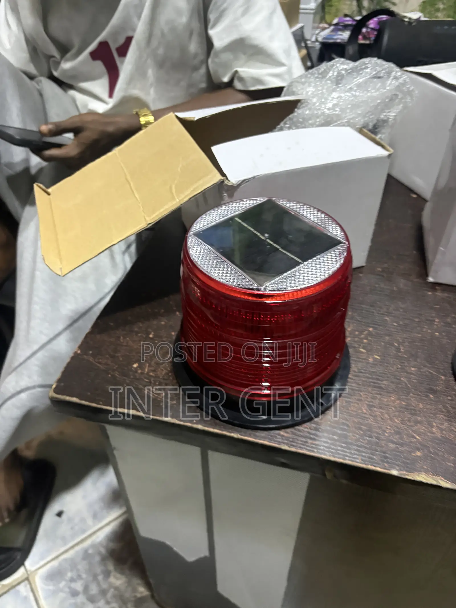 Solar Avaition Light