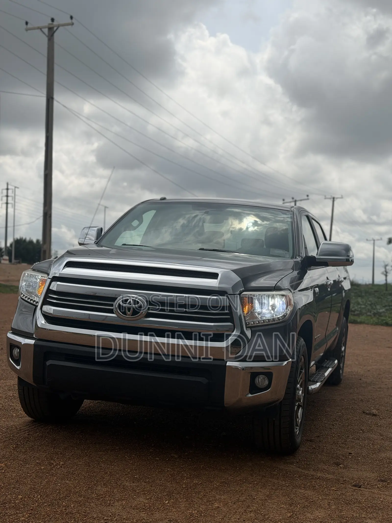 Toyota Tundra 2016 Gray
