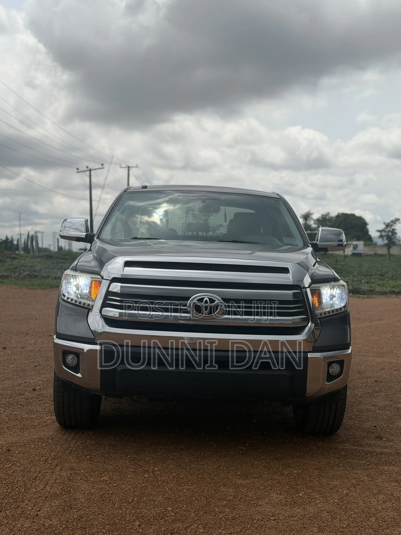Toyota Tundra 2016 Gray
