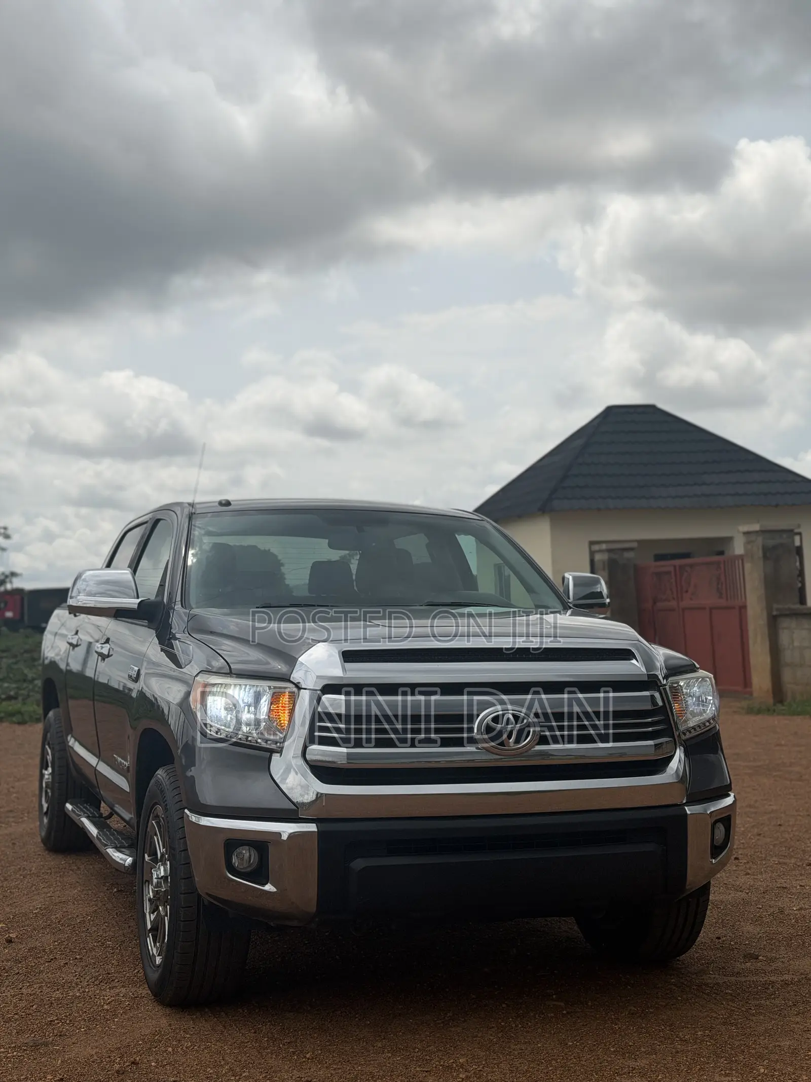 Toyota Tundra 2016 Gray