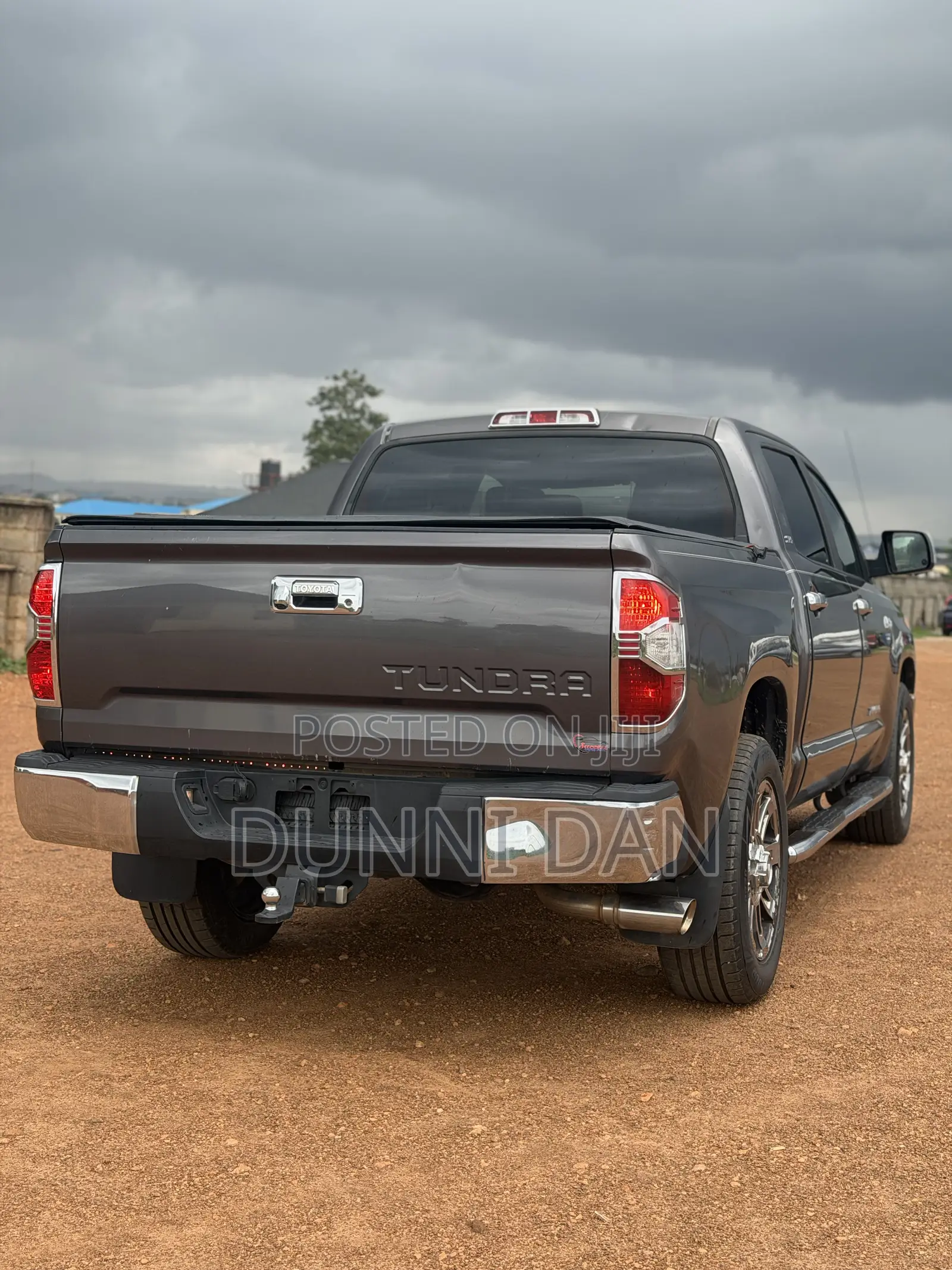 Toyota Tundra 2016 Gray