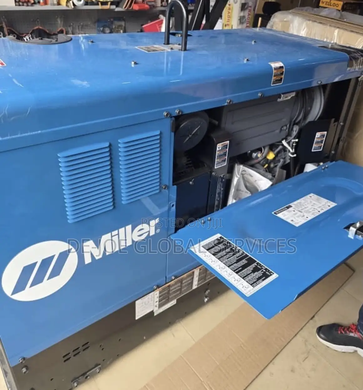 Miller Big Blue 500 X Diesel Engine Driven Welder/Generator