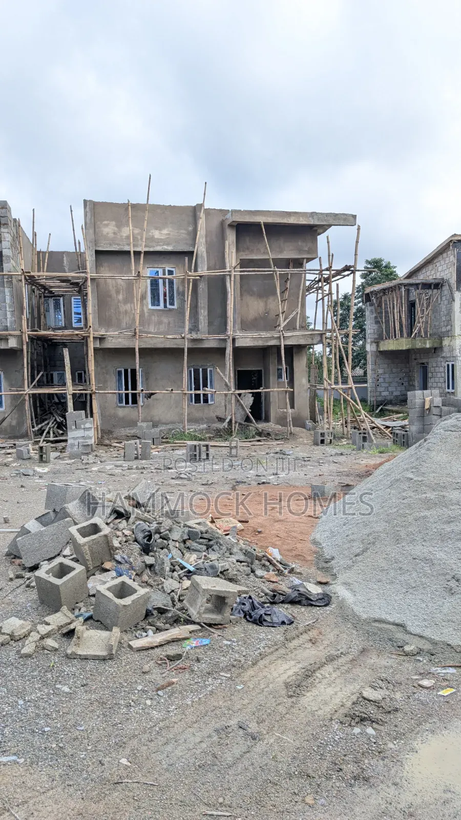 4bdrm Duplex in Phdl Estate, Eleyele for sale